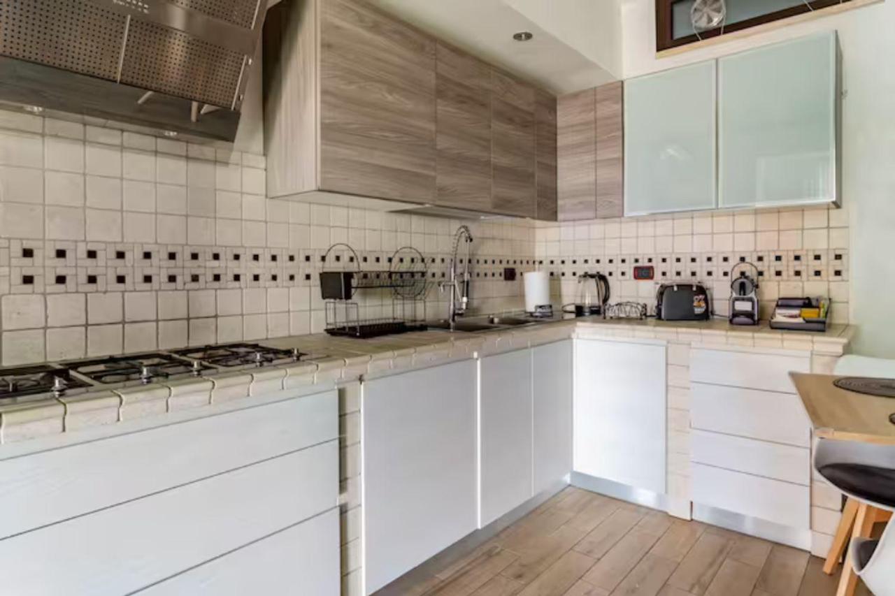 Old Lighthouse - Beach Apartment - Fiumicino Airport 외부 사진