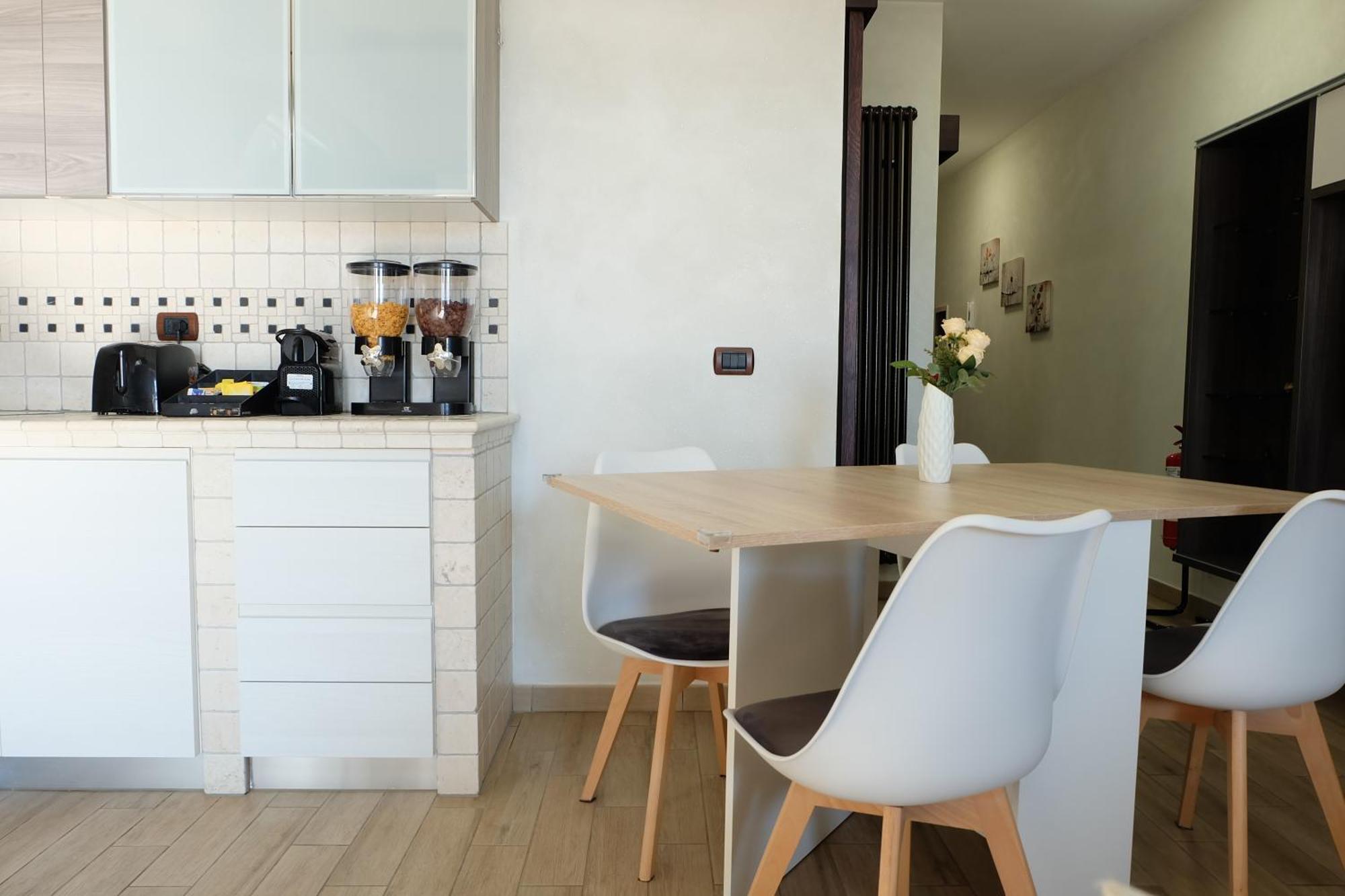 Old Lighthouse - Beach Apartment - Fiumicino Airport 외부 사진